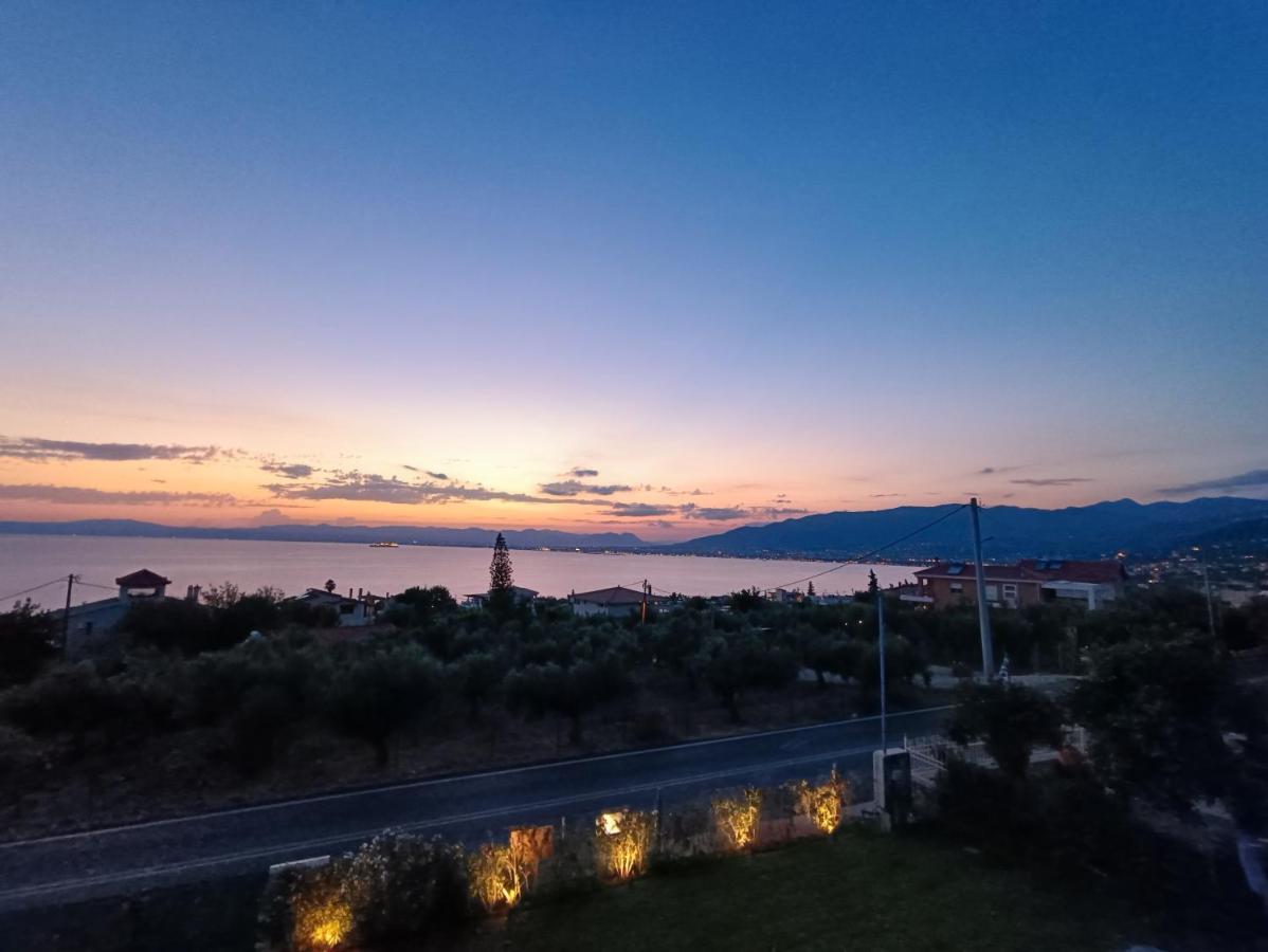 Evilenia Luxury Apartments Kalamata Luaran gambar