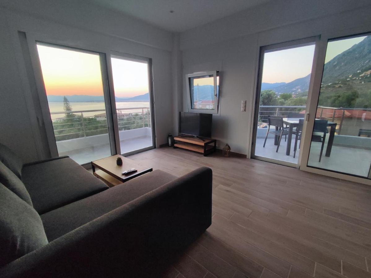 Evilenia Luxury Apartments Kalamata Luaran gambar
