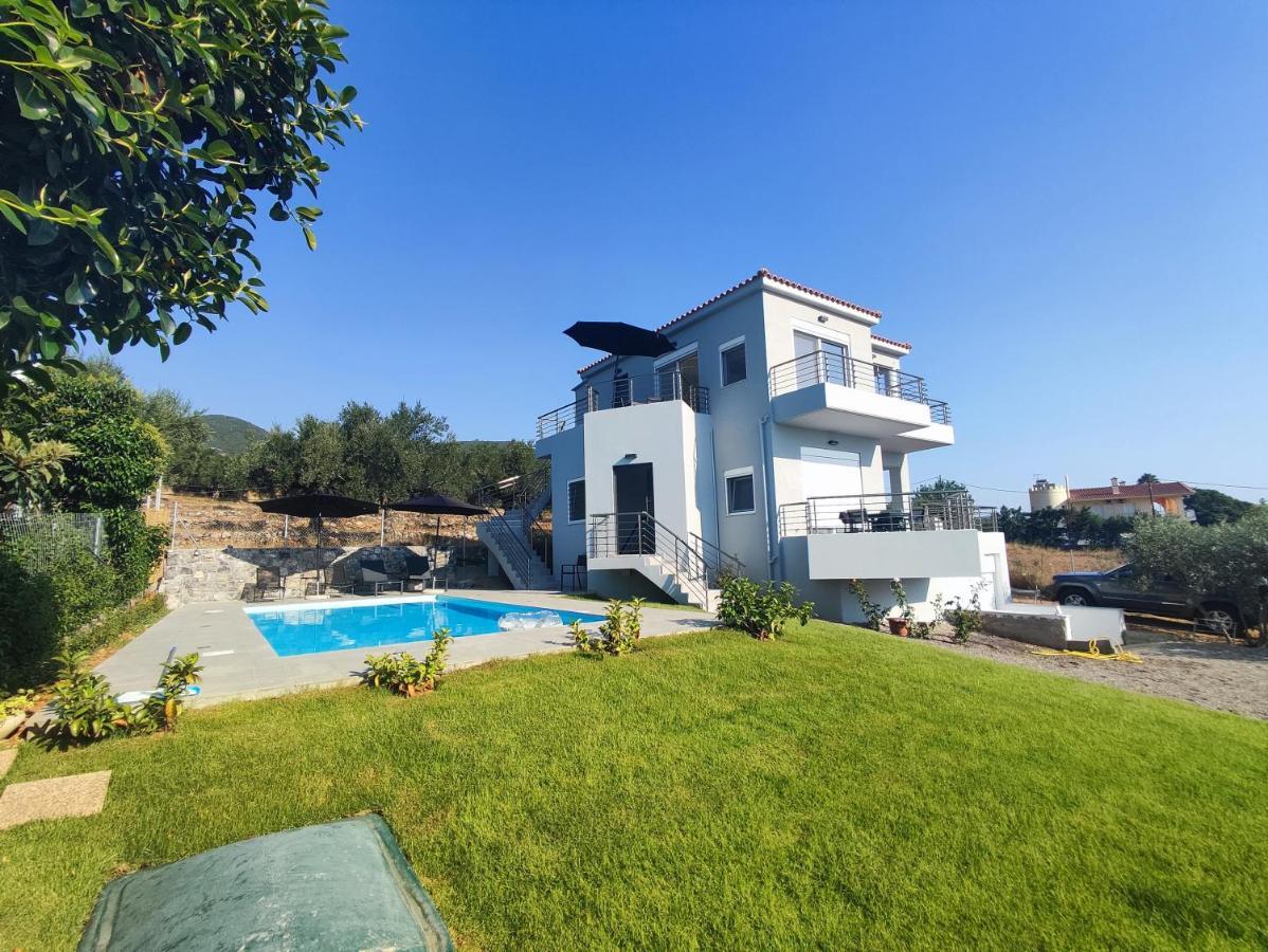 Evilenia Luxury Apartments Kalamata Luaran gambar