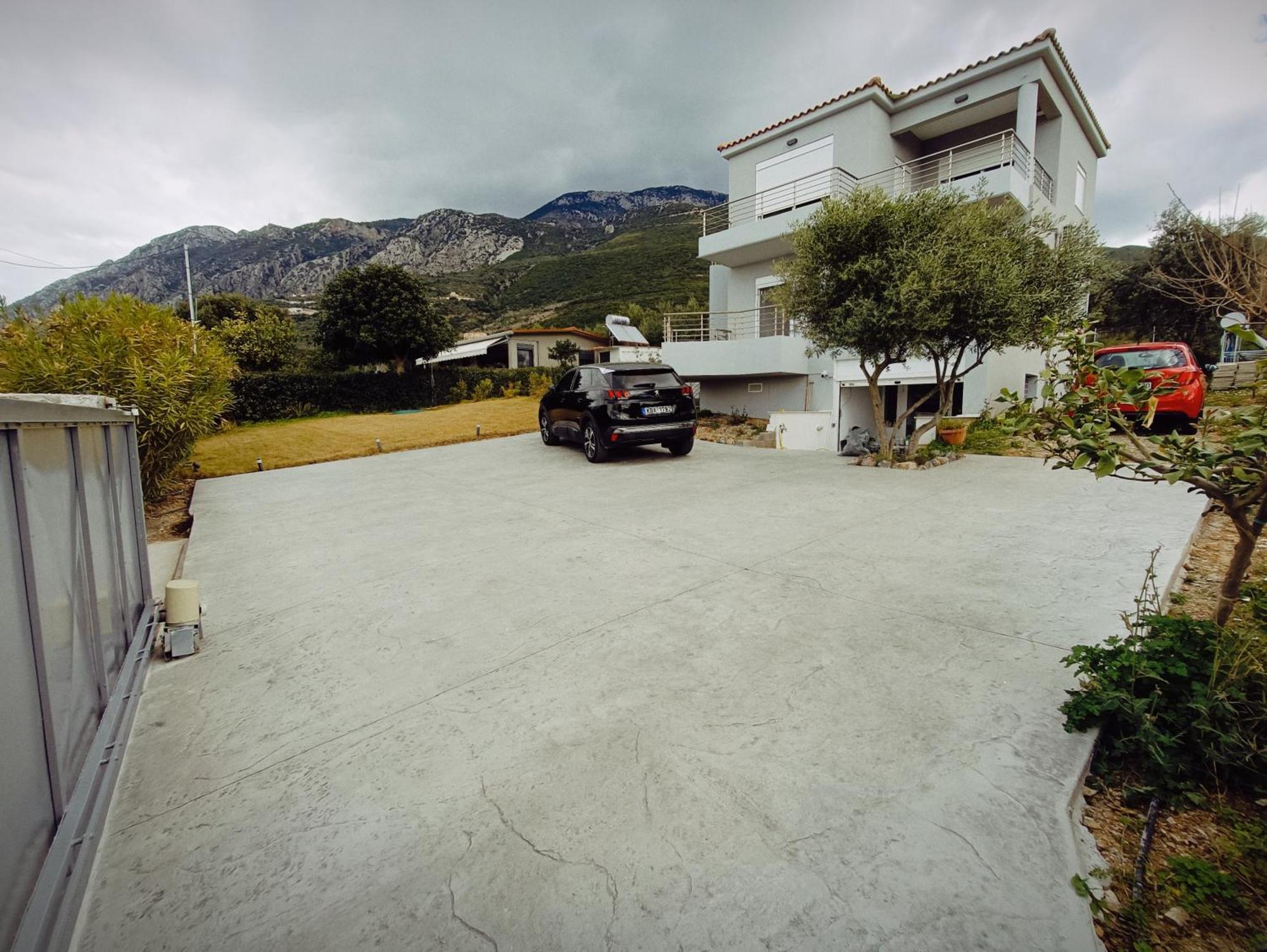 Evilenia Luxury Apartments Kalamata Luaran gambar