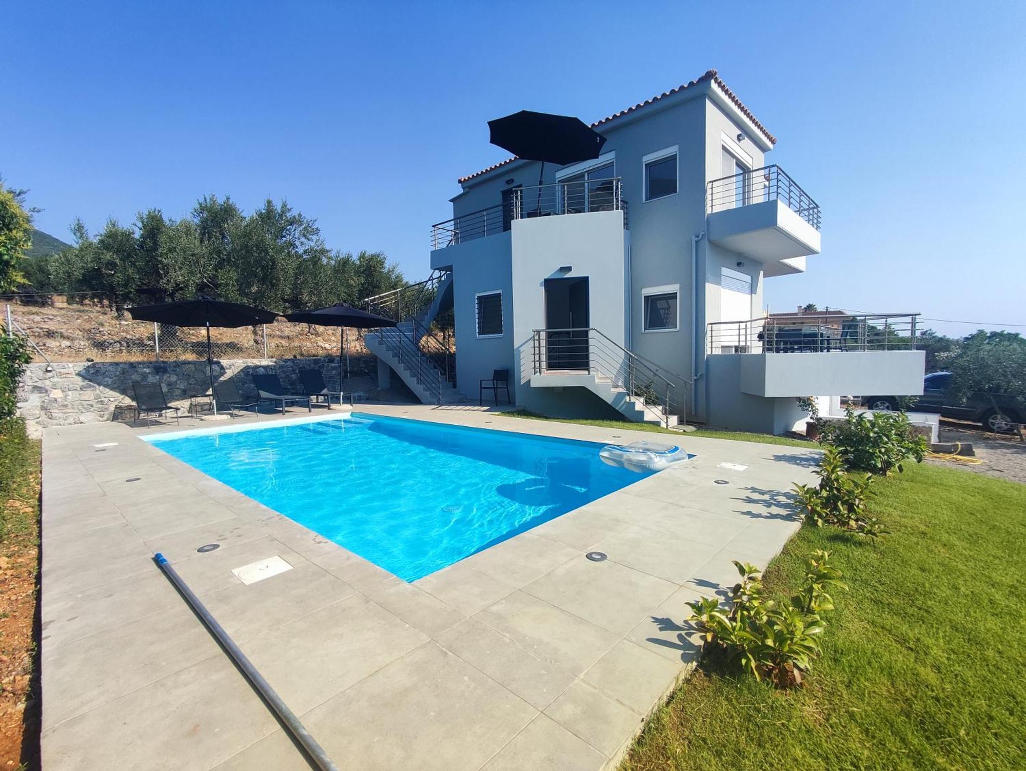Evilenia Luxury Apartments Kalamata Bilik gambar